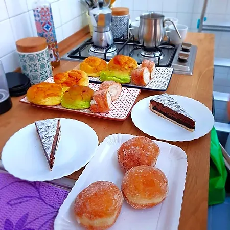 Alojamento de Acomodação e Pequeno-almoço Aziz 4*