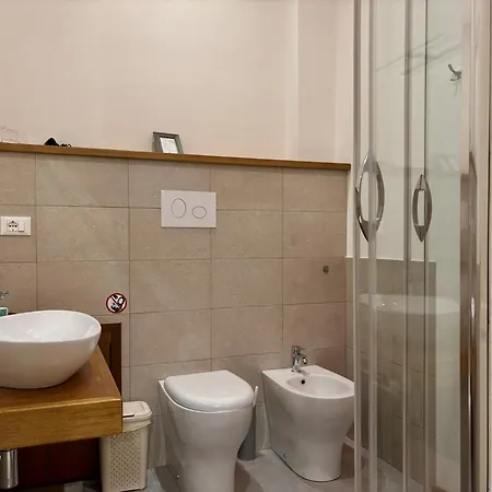 Aziz فندق مبيت وإفطار باليرمو